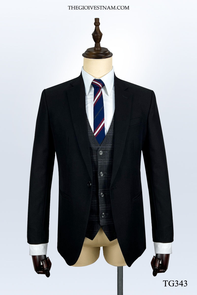 Vest đen truyền thống